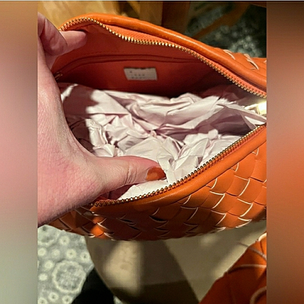 a new day Vibrant RUST ORANGE Woven Hobo Bag NWOT - Picture 7 of 10
